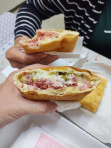 487855555 1291962385675985 3649476810313901834 n 225x300