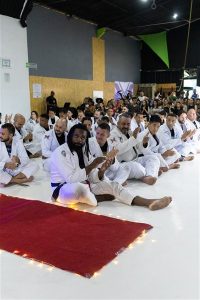 492226271 1235786551880274 1453317050225534677 n 200x300