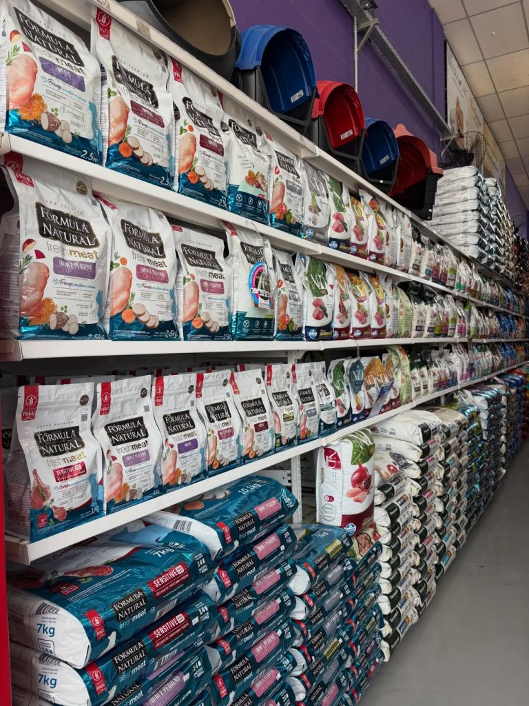 TUDO QUE SEU PET PRECISA LUGAR ➕ COMPLETO DO EDEN 🐶🐱@petnetsuperloja 📍 Av. Independencia 55 1 1 768x1024